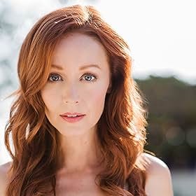Lindy Booth